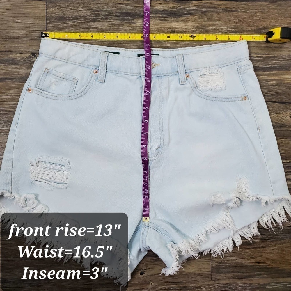 Wild Fable Women Denim Raw Hem Highest Rise Jean Shorts Size 12 - Picture 8 of 9
